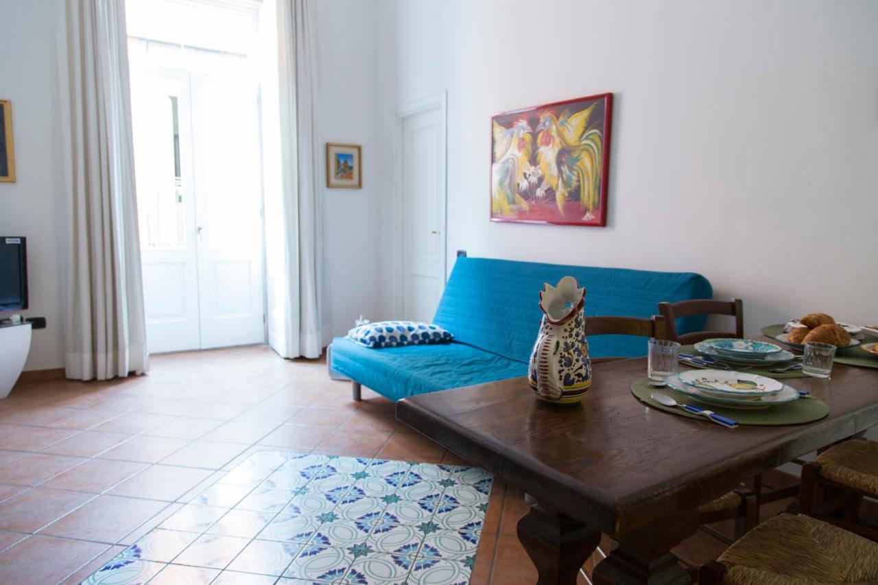 נאפולי San Gregorio Luxury Apartments מראה חיצוני תמונה