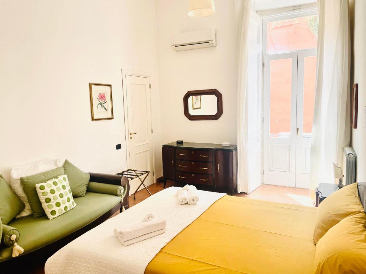 נאפולי San Gregorio Luxury Apartments מראה חיצוני תמונה